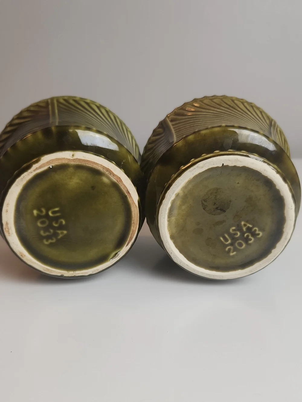 Vintage McCoy Floraline Pottery Planters Avocado Green Swirl Set Of 2